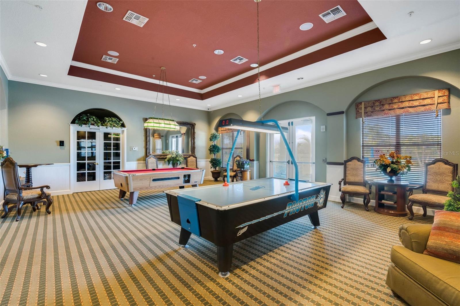 Image 42 of 52 For 4973 Pall Mall Street W