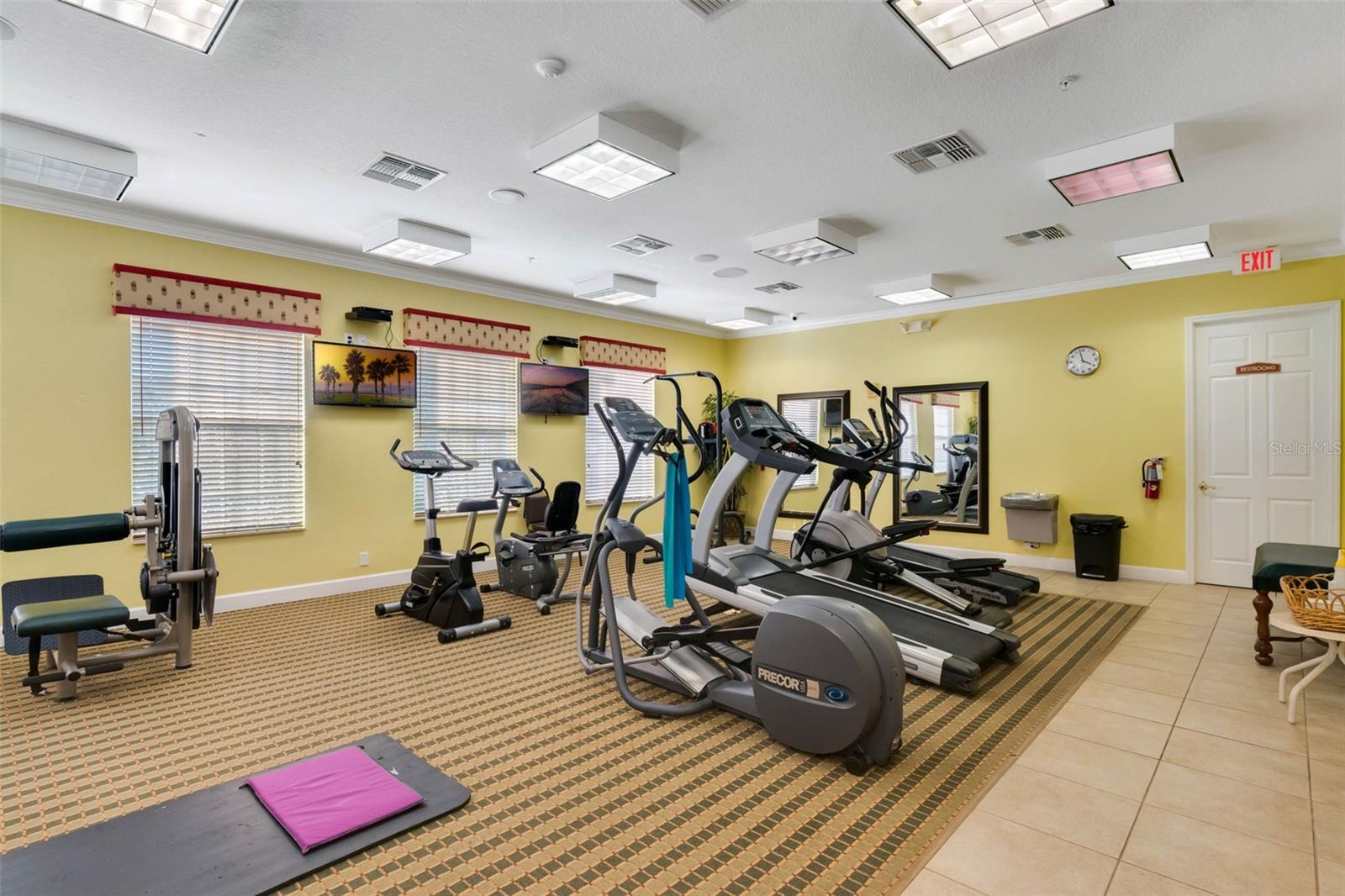 Image 43 of 52 For 4973 Pall Mall Street W