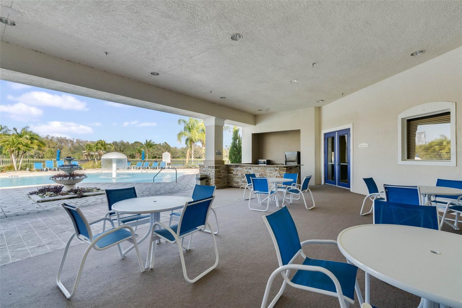 Image 44 of 52 For 4973 Pall Mall Street W