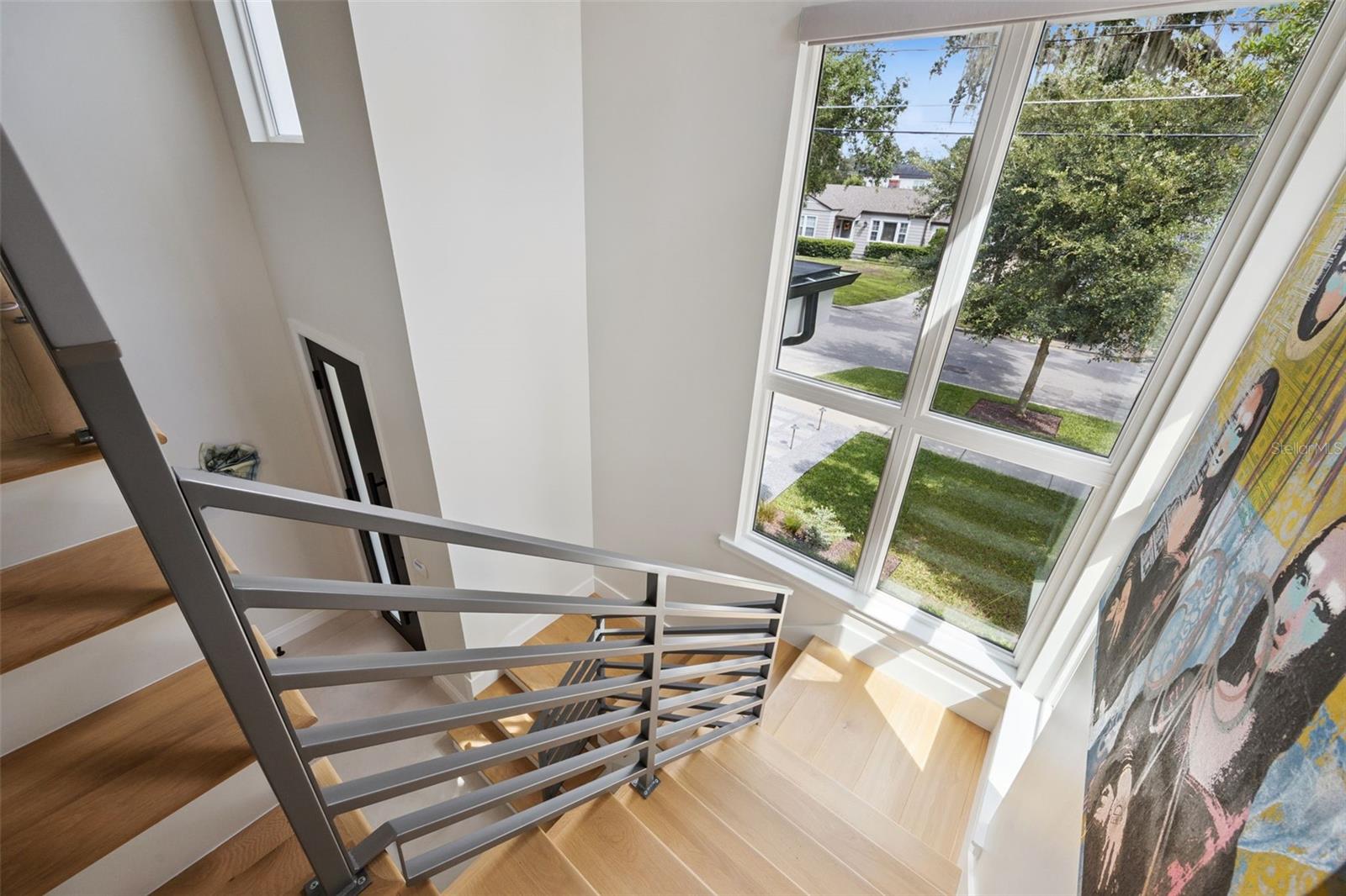 Image 19 of 33 For 1414 Westmoreland Drive