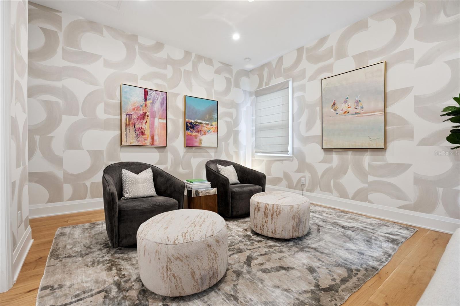 Image 24 of 33 For 1414 Westmoreland Drive