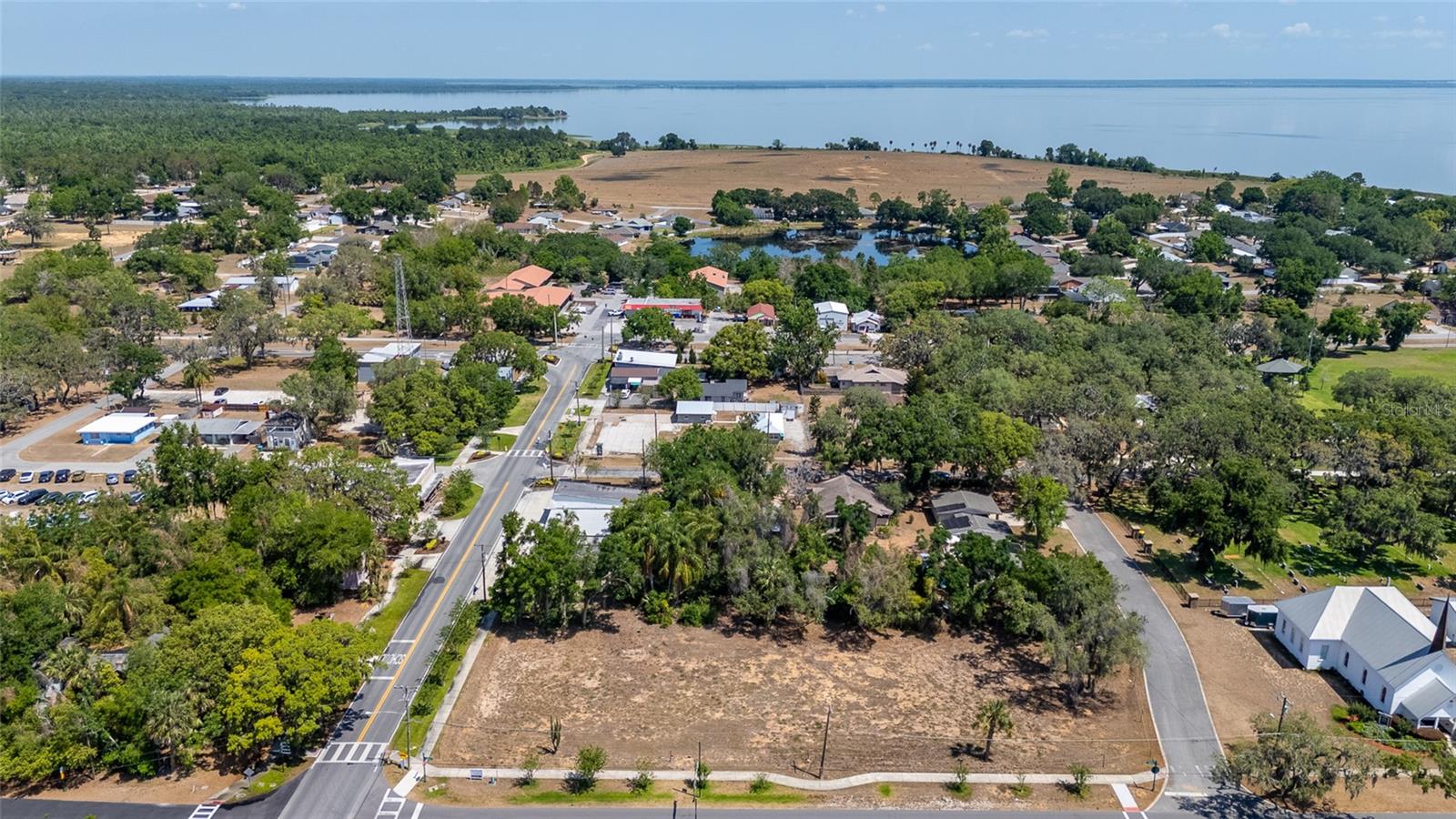 Image 34 of 37 For 17409 Division Street