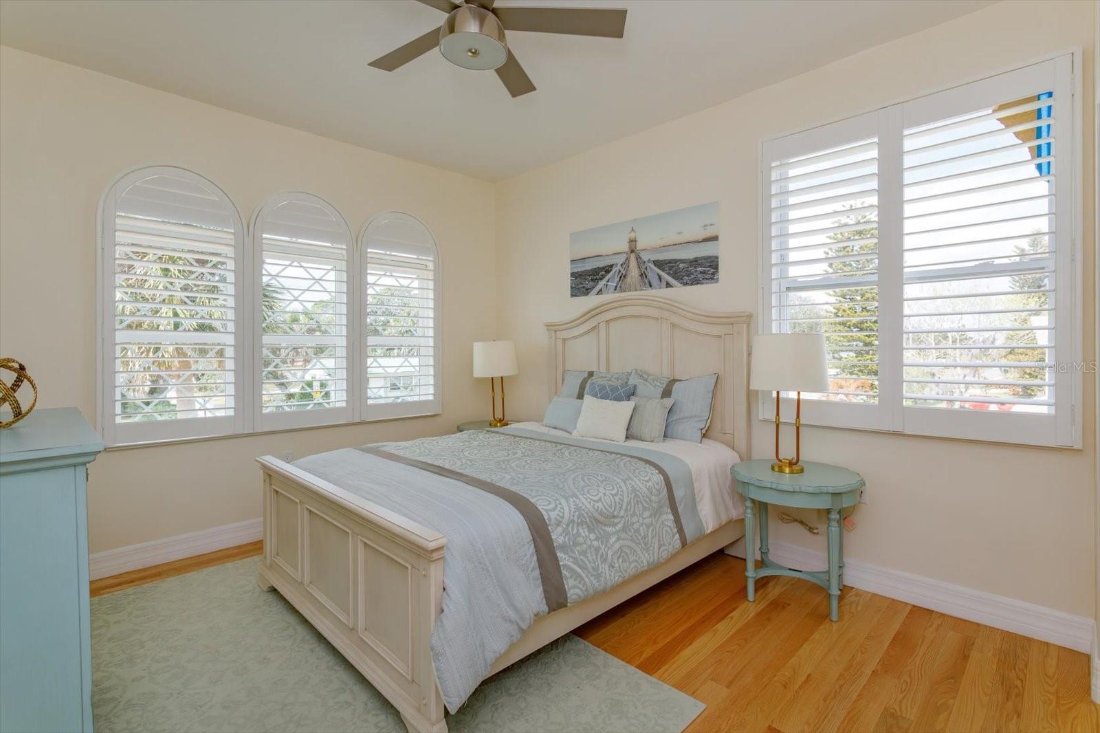 Image 27 of 47 For 1201 Riverside Drive