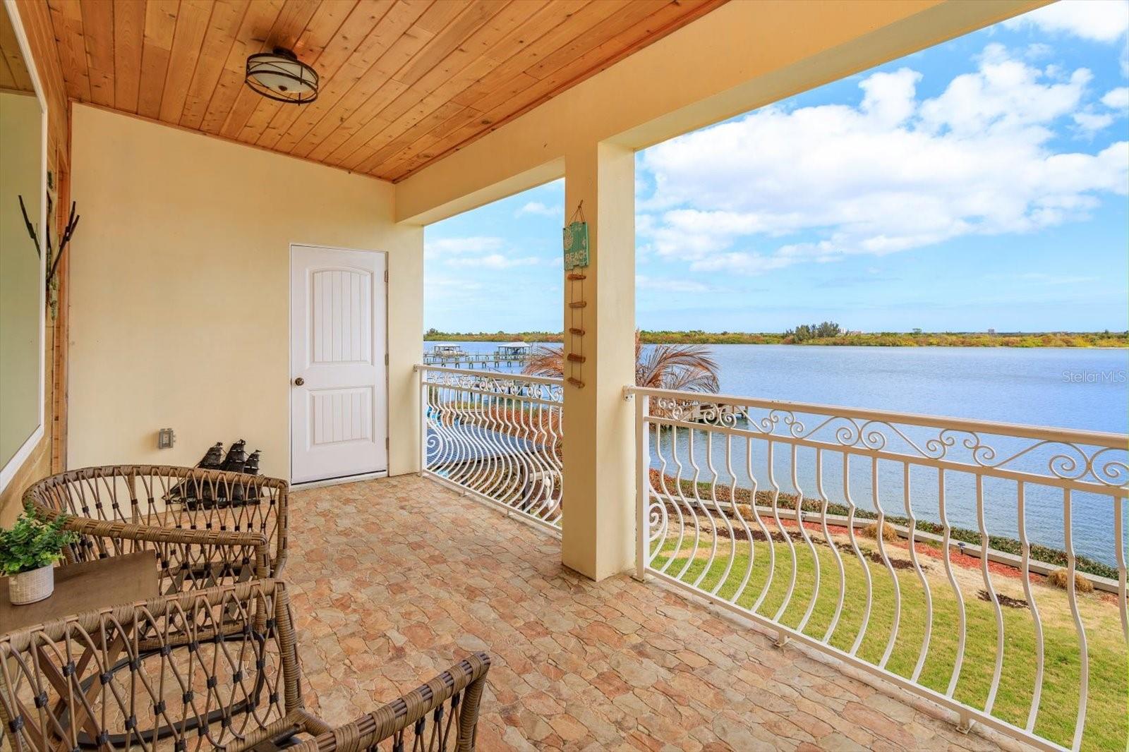 Image 31 of 47 For 1201 Riverside Drive