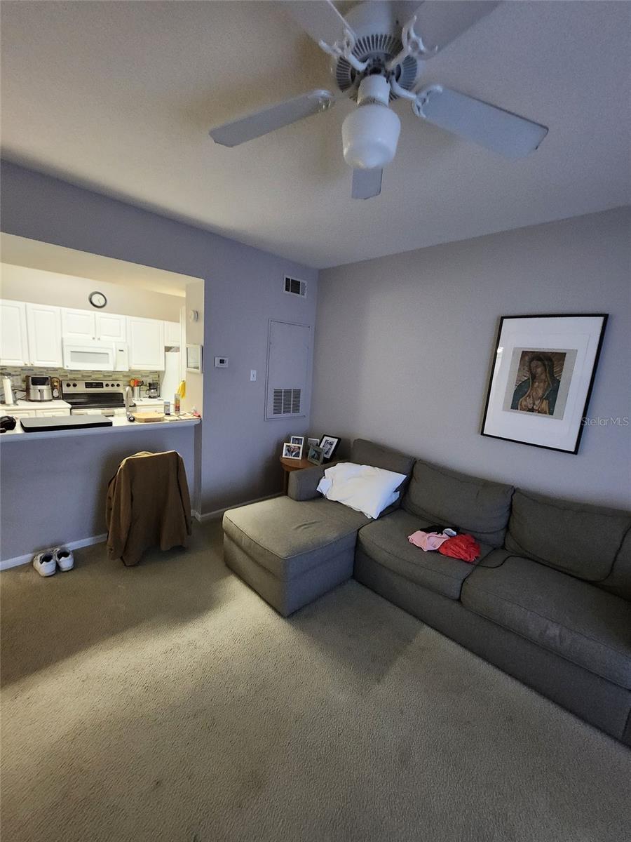 Image 7 of 22 For 14226 Fredricksburg Drive 218