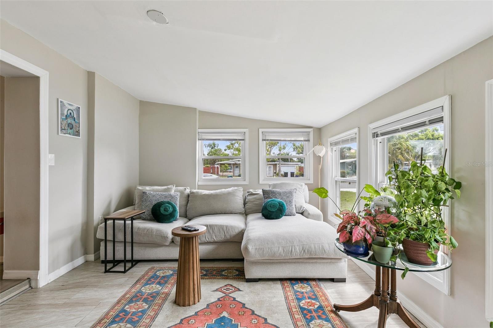 Image 13 of 36 For 2732 Hertha Avenue