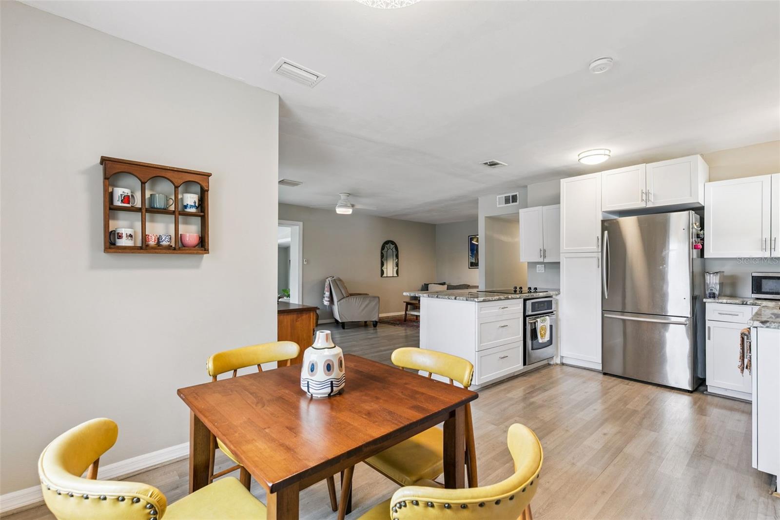 Image 16 of 36 For 2732 Hertha Avenue