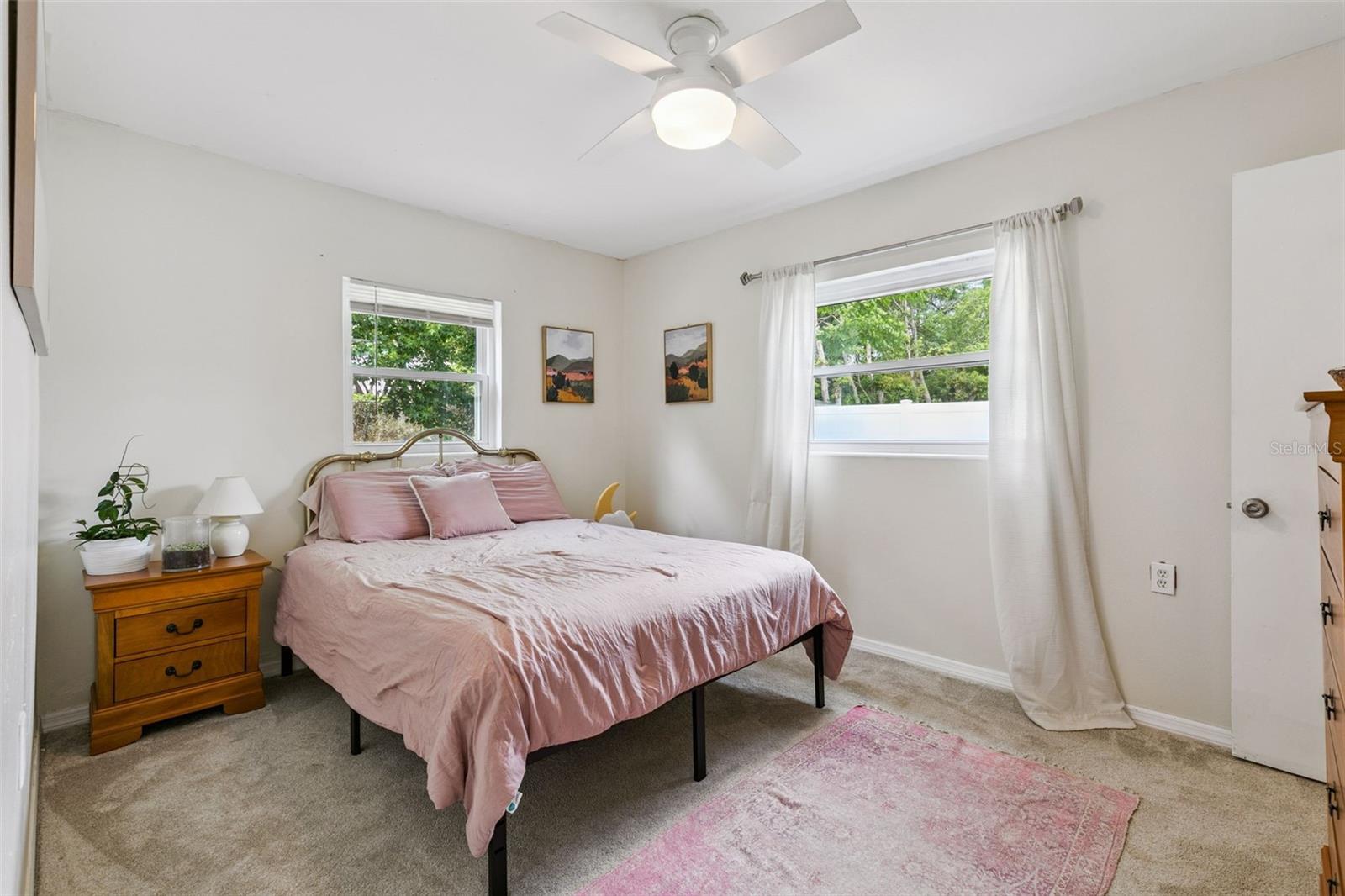 Image 23 of 36 For 2732 Hertha Avenue