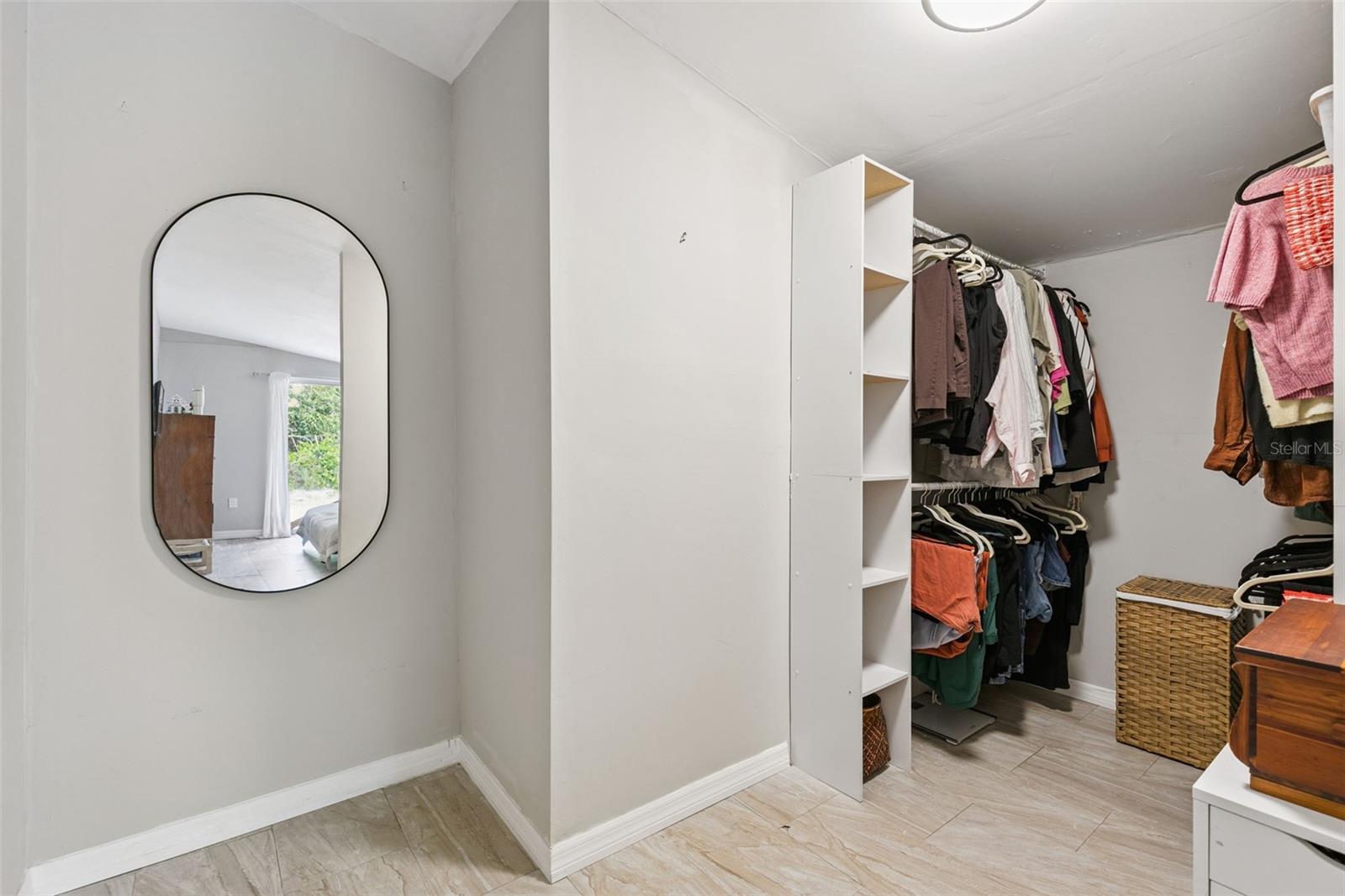 Image 28 of 36 For 2732 Hertha Avenue