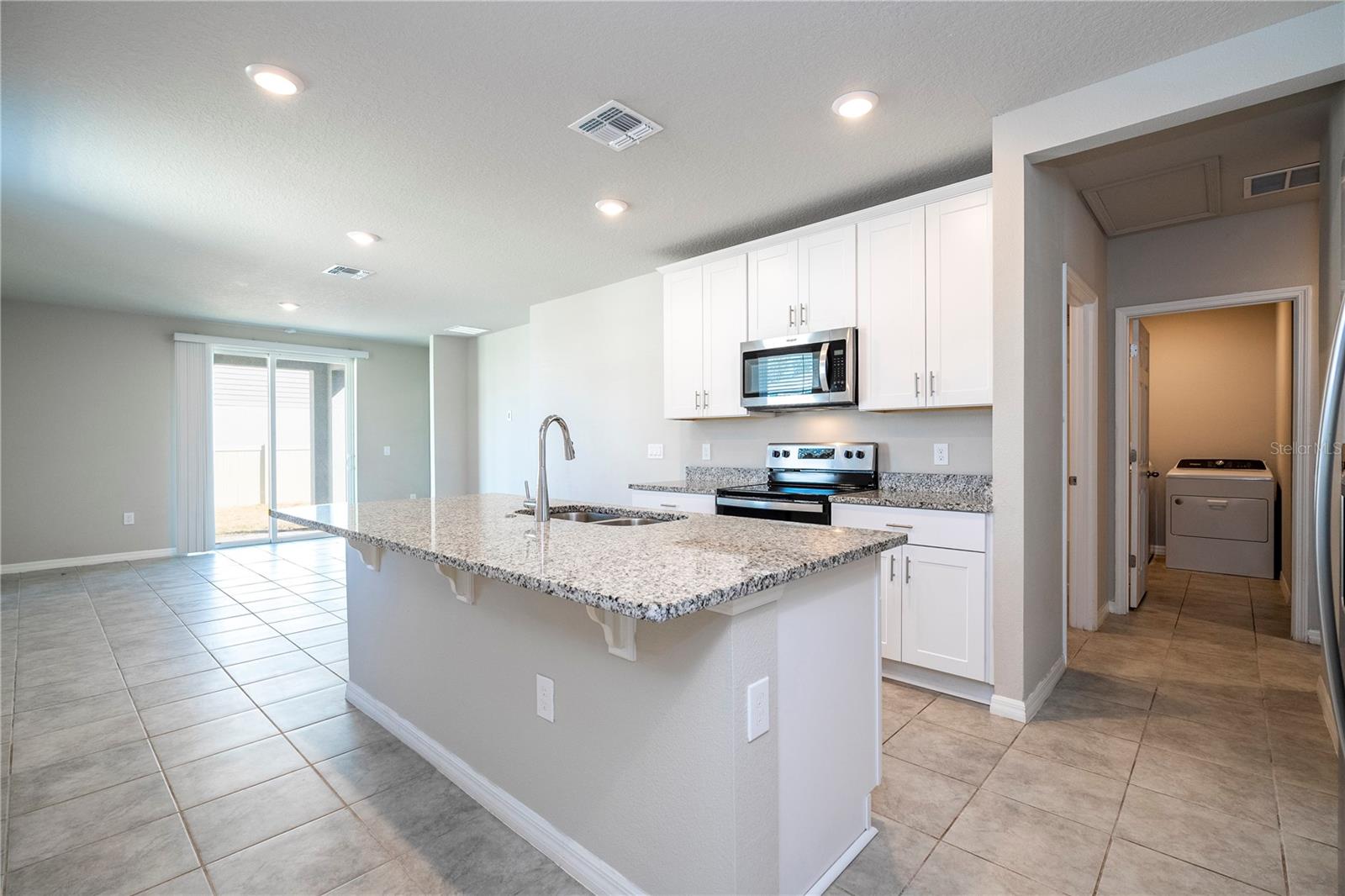 Image 20 of 67 For 874 Rivers Crossing Street