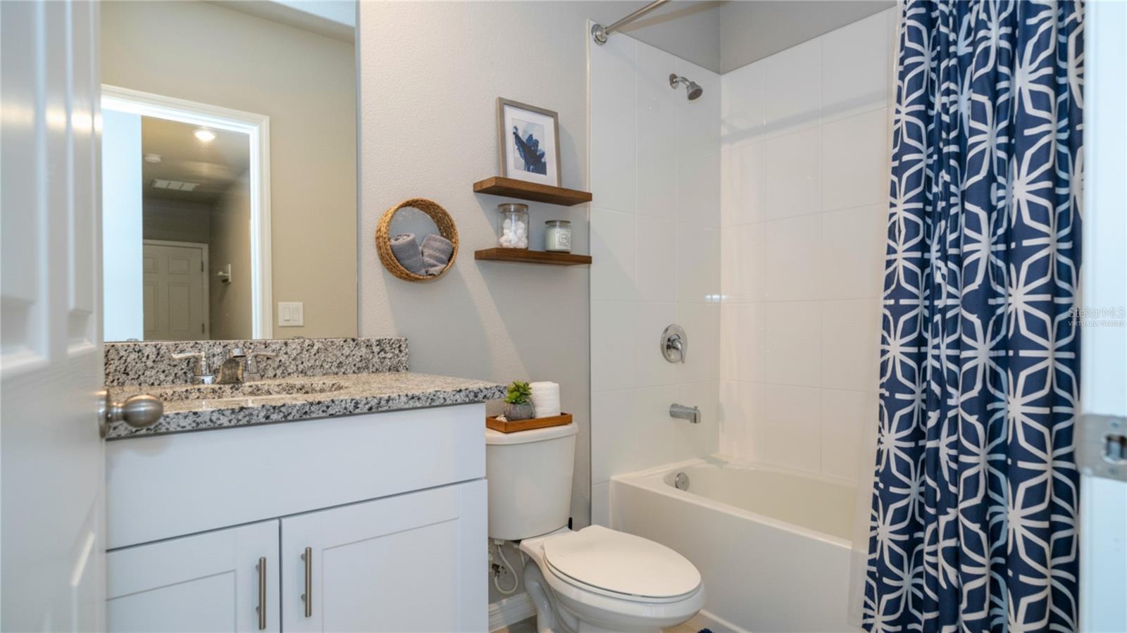 Image 37 of 67 For 874 Rivers Crossing Street