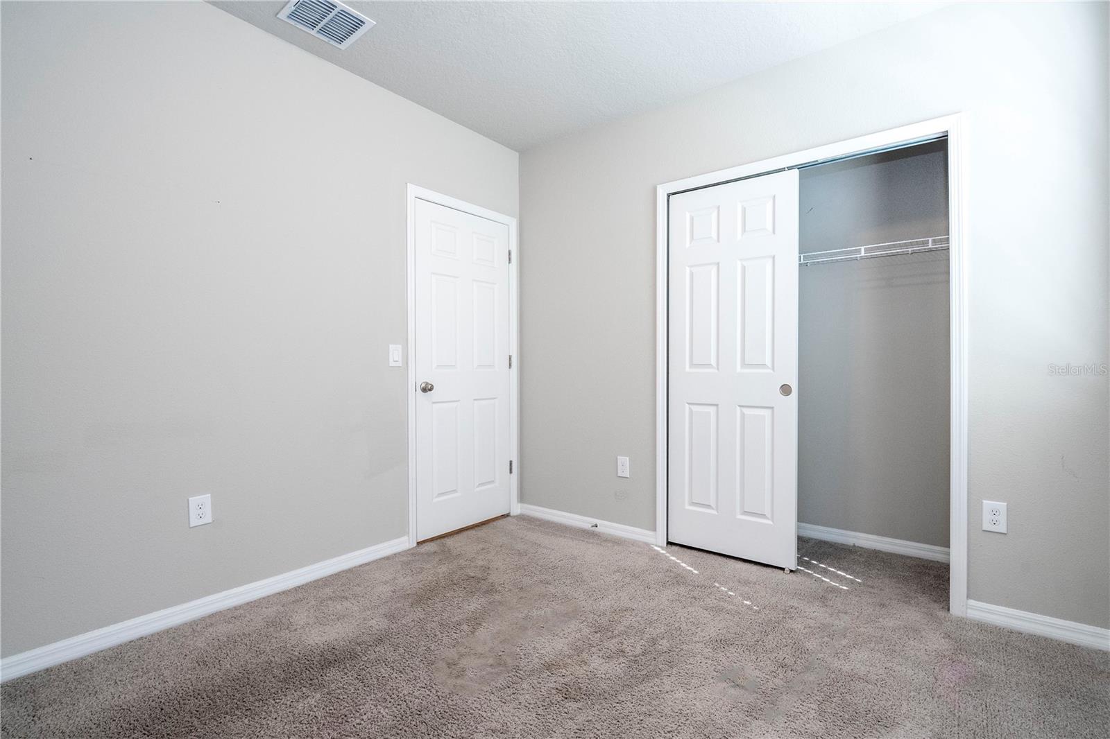 Image 49 of 67 For 874 Rivers Crossing Street