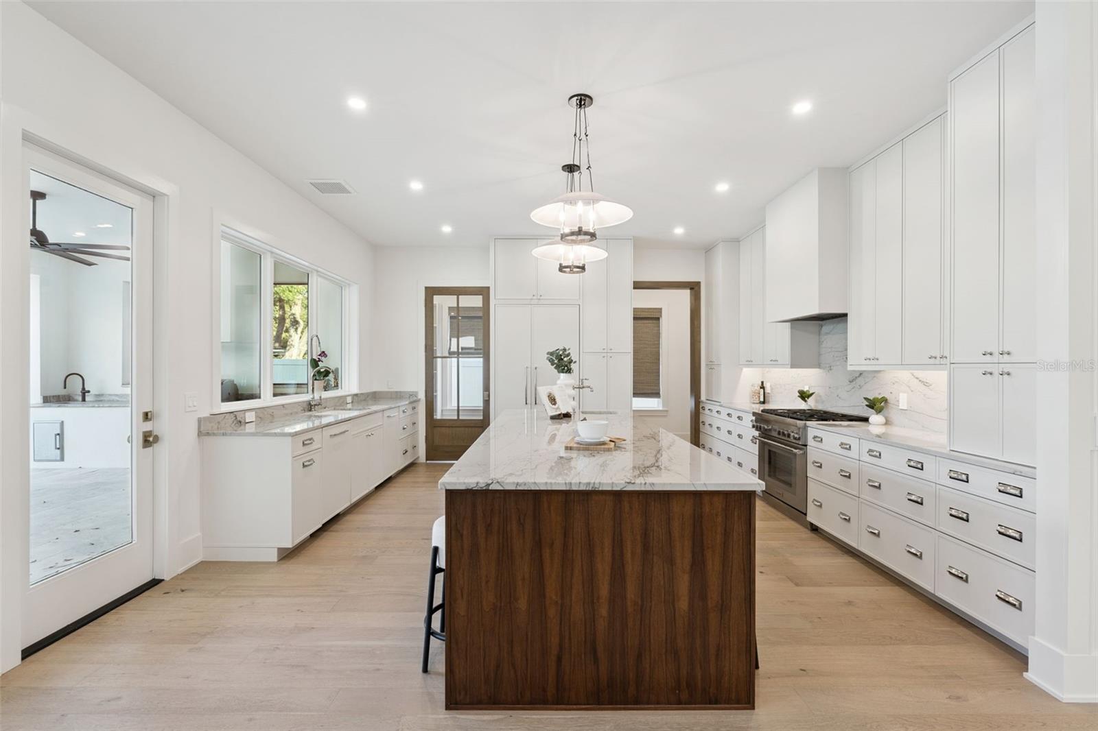 Image 14 of 63 For 35 Hazel Street