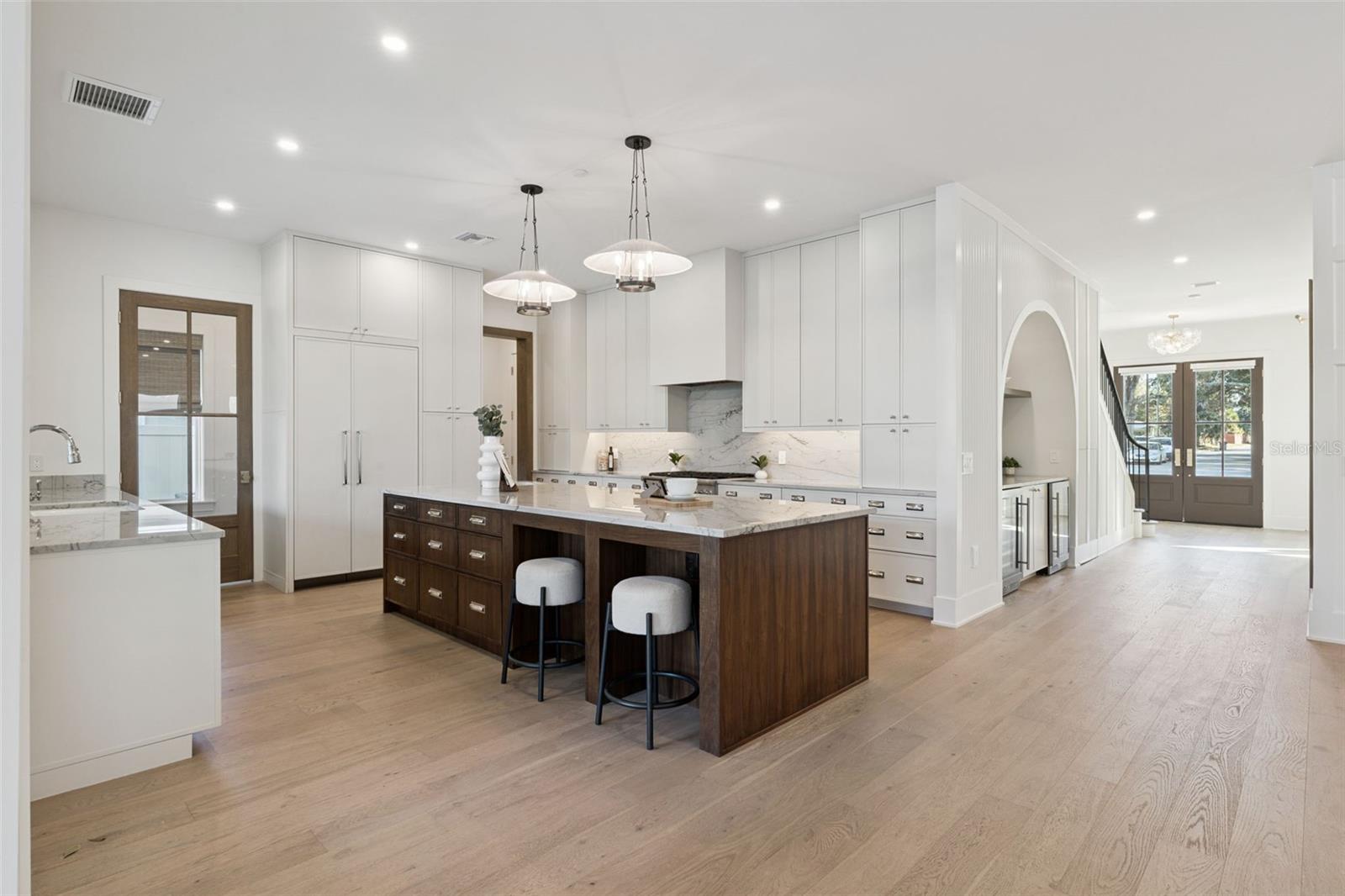 Image 16 of 63 For 35 Hazel Street