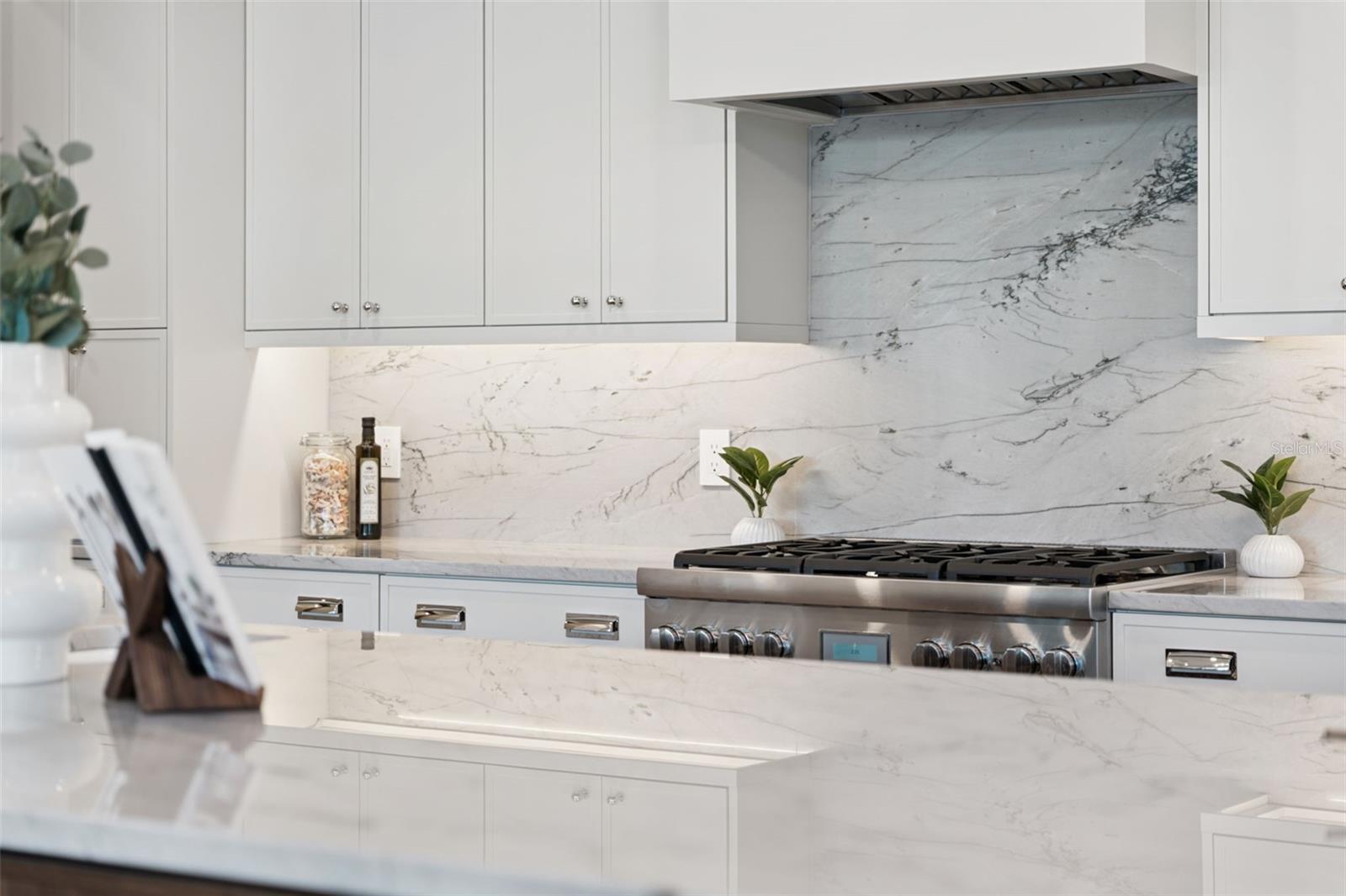 Image 18 of 63 For 35 Hazel Street