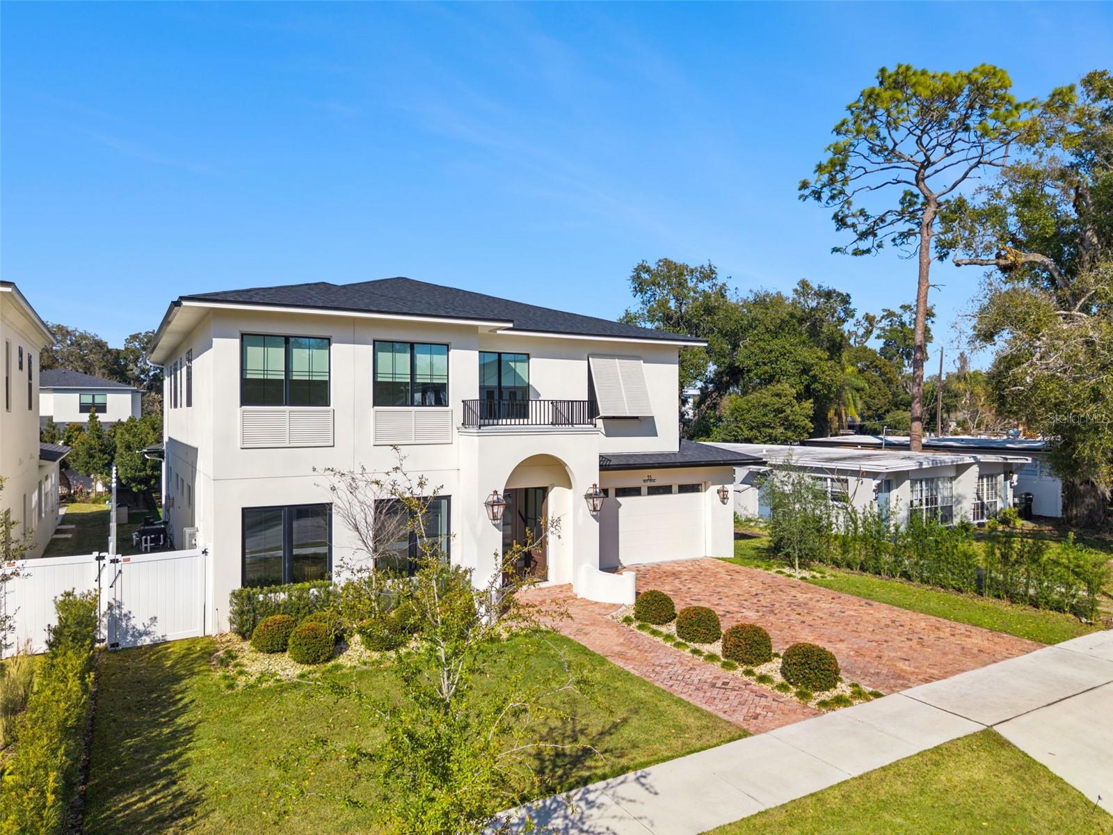 Image 2 of 63 For 35 Hazel Street