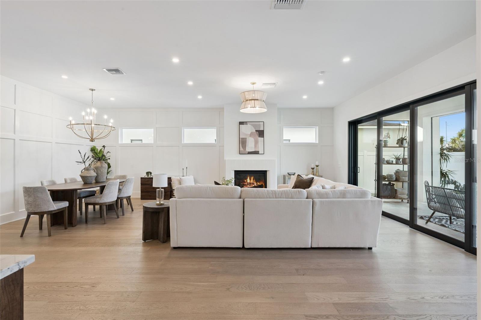 Image 21 of 63 For 35 Hazel Street