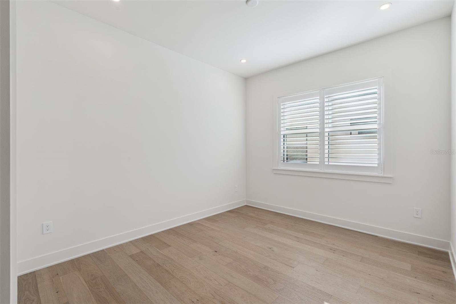 Image 46 of 63 For 35 Hazel Street