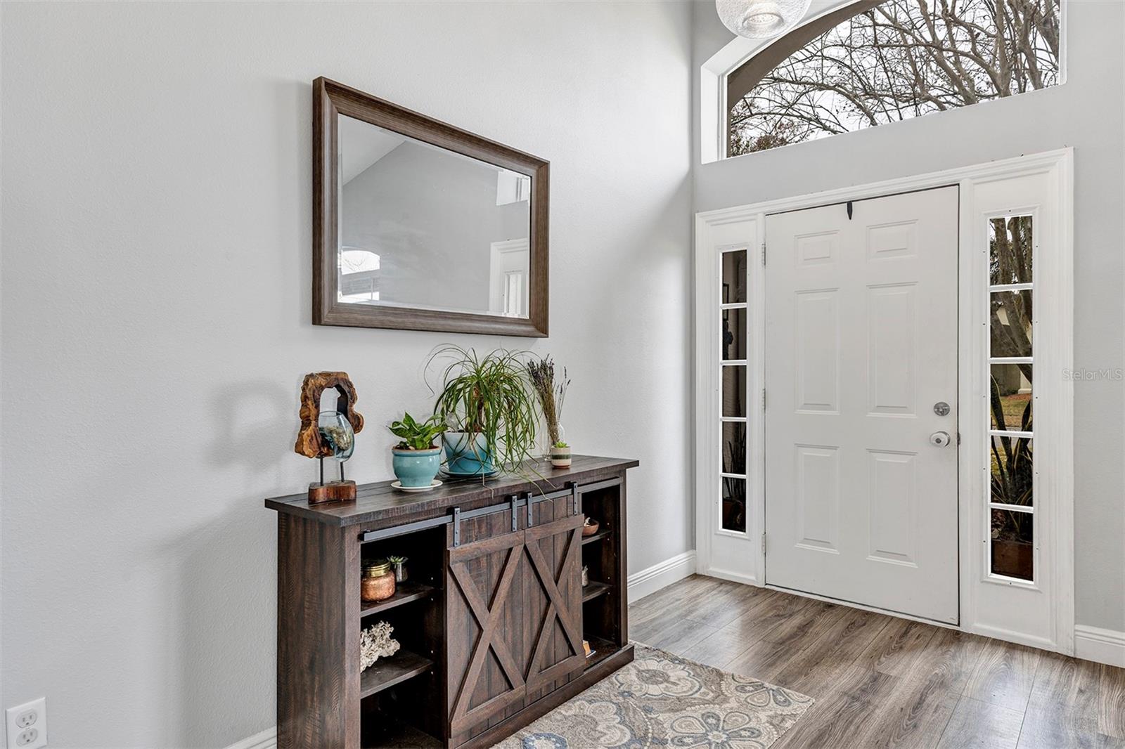 Image 2 of 42 For 430 Winding Hollow Avenue