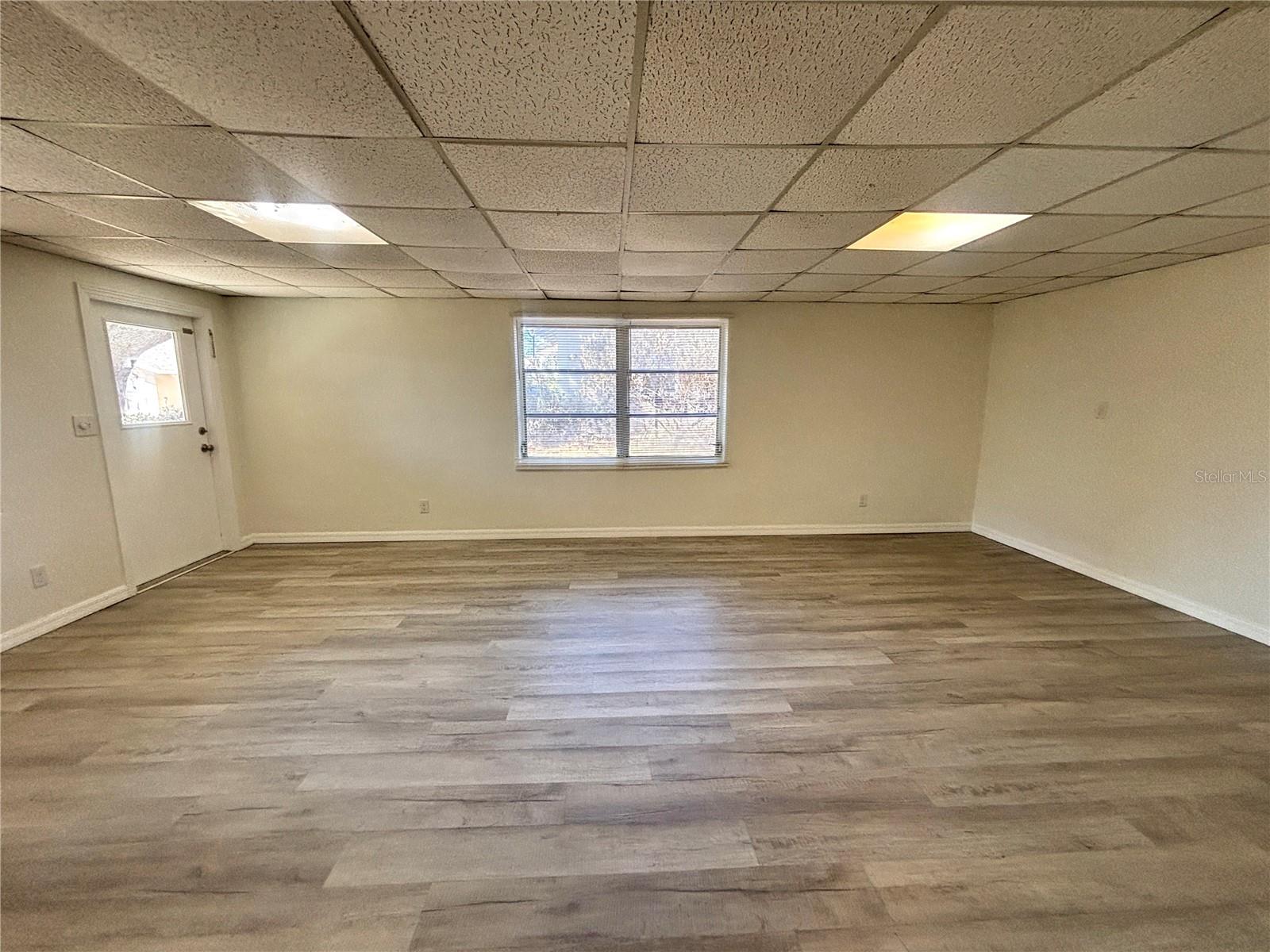 Image 11 of 22 For 840 Lake Avenue