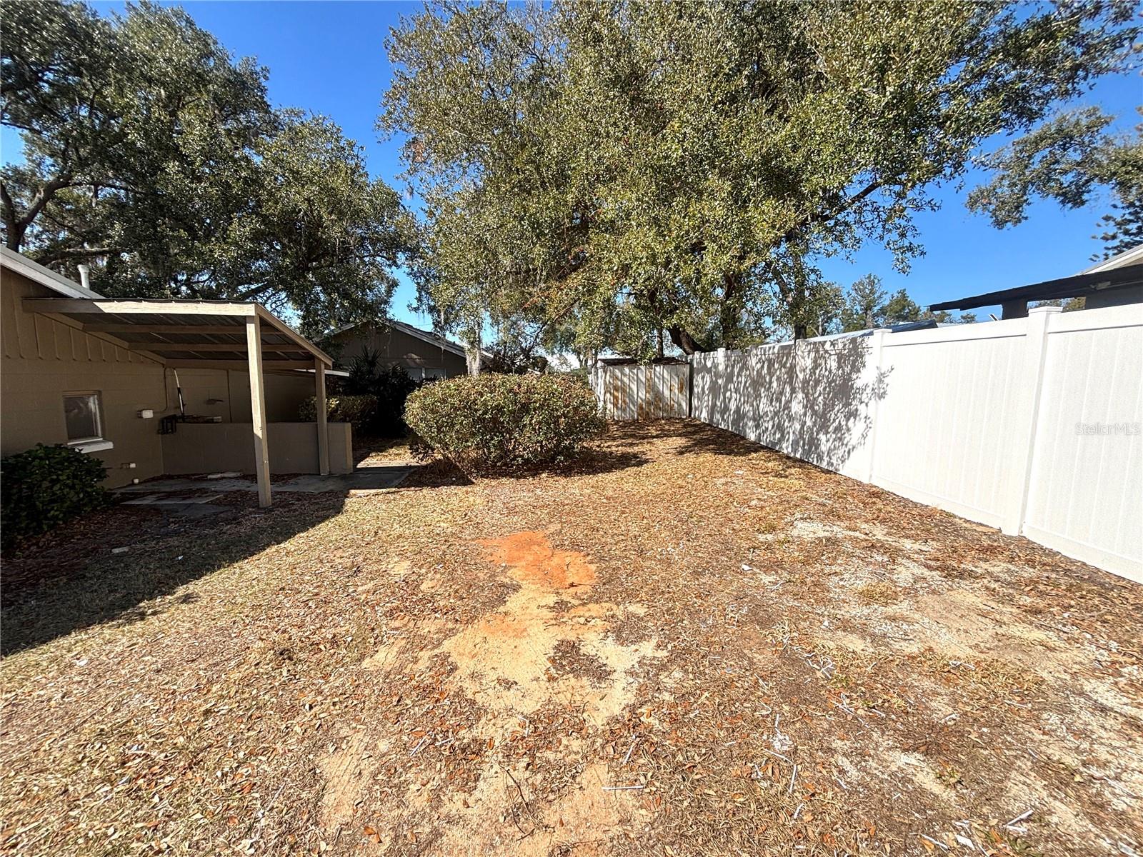 Image 18 of 22 For 840 Lake Avenue