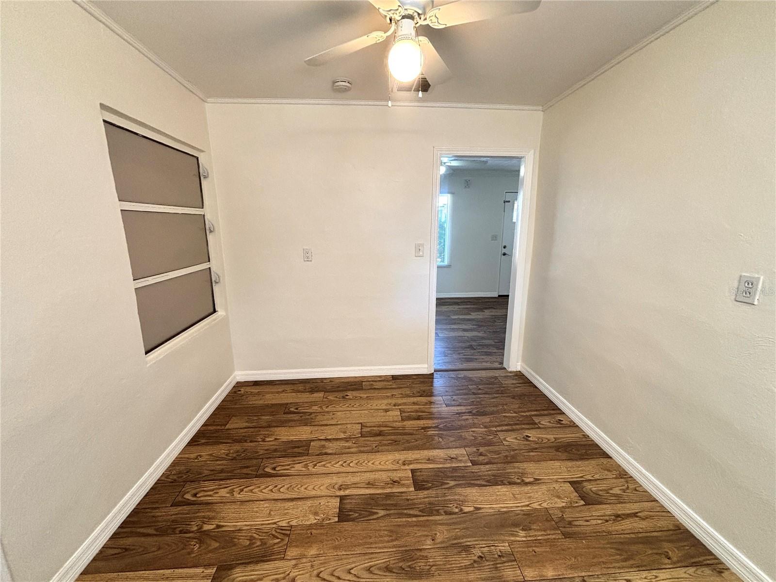 Image 6 of 22 For 840 Lake Avenue