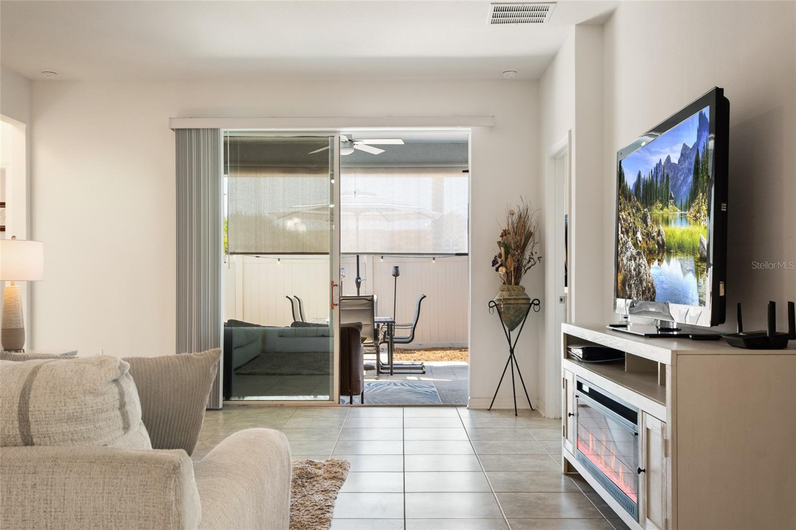 Listing photo id 19 for 1172 Tyler Loop