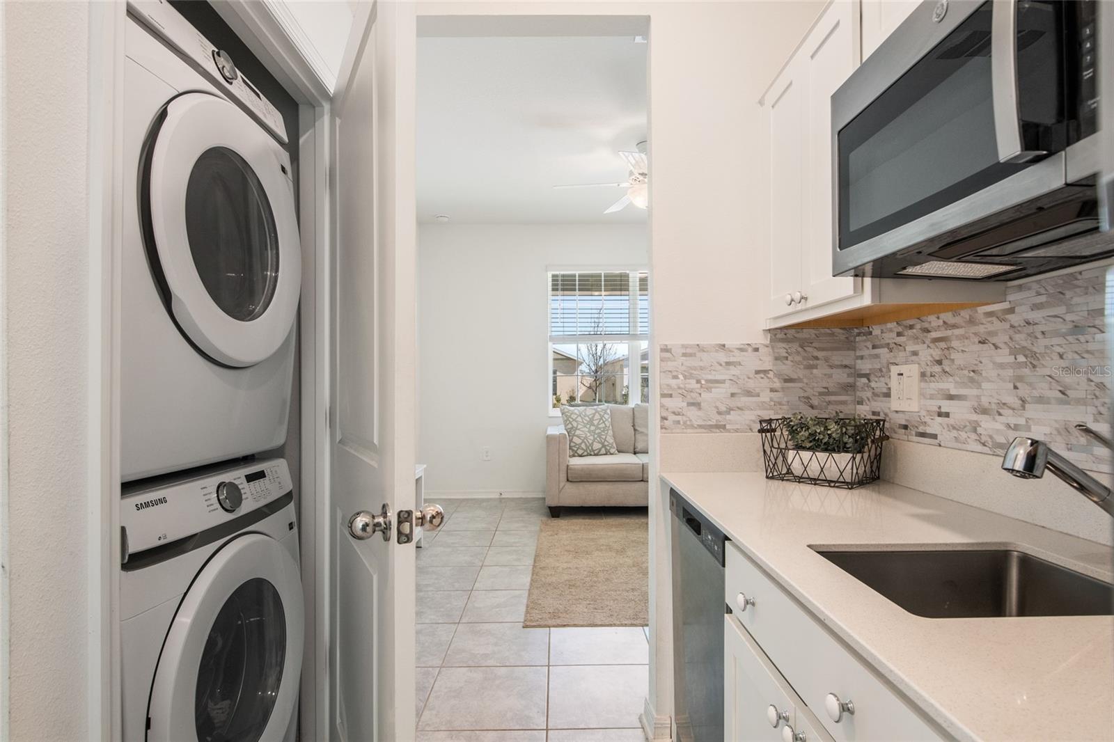 Listing photo id 37 for 1172 Tyler Loop