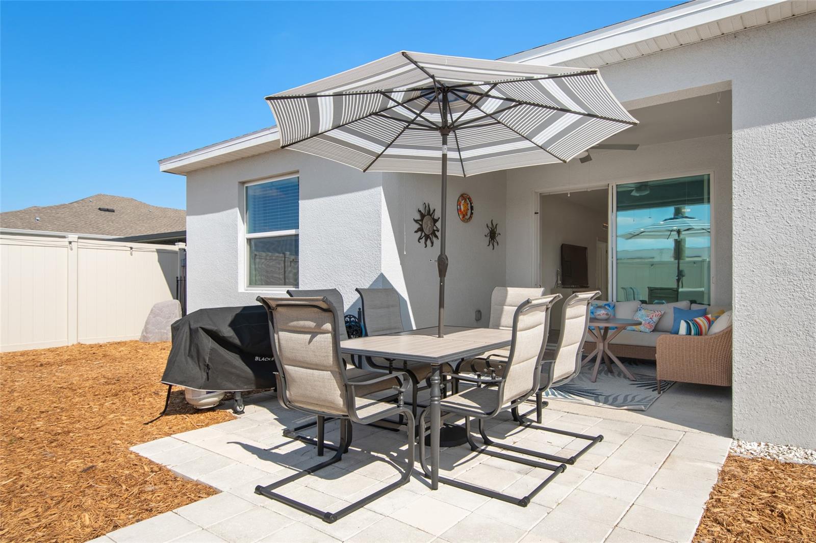 Listing photo id 48 for 1172 Tyler Loop