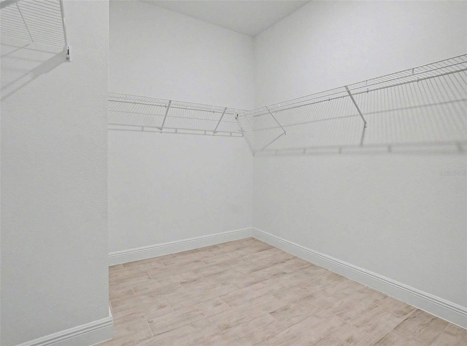 Image 26 of 45 For 2040 Keystone Pass Boulevard