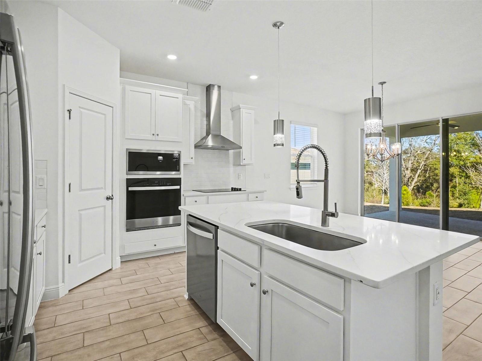 Image 5 of 45 For 2040 Keystone Pass Boulevard