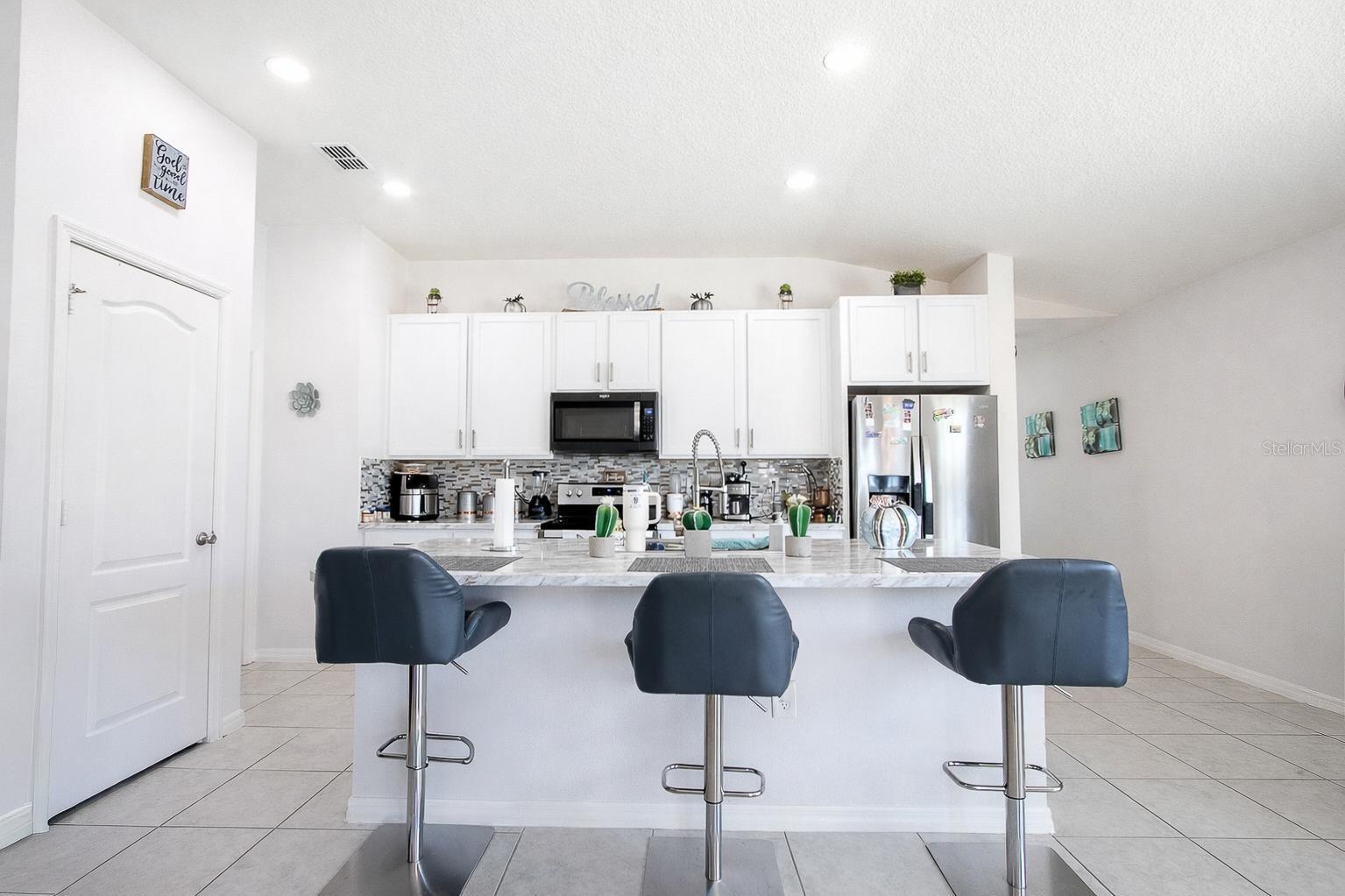 Image 8 of 36 For 3124 Lakes Crest Avenue