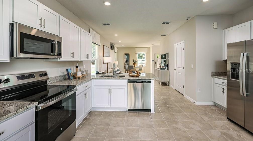 Image 5 of 25 For 2927 Skyline Loop