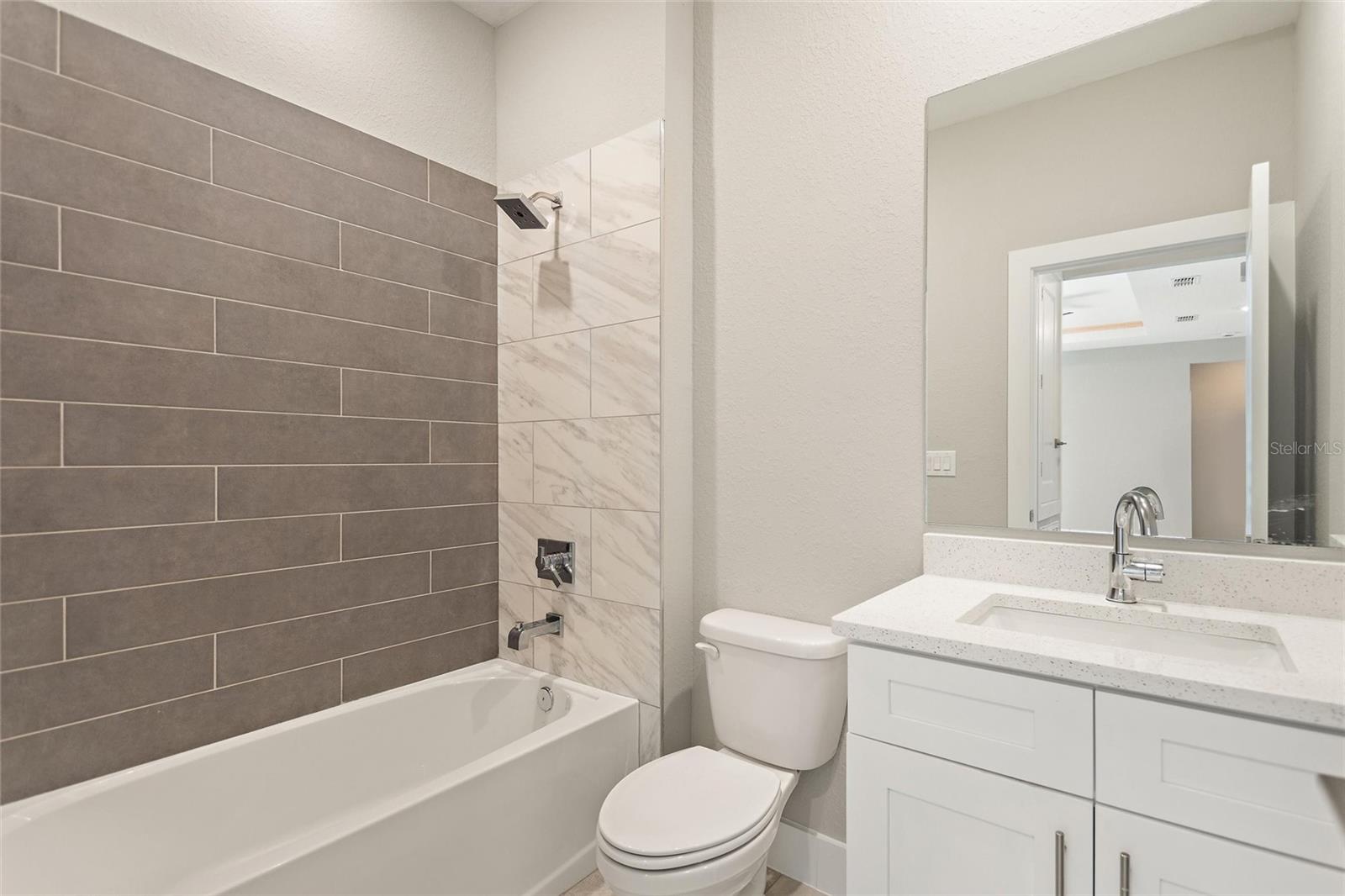 Image 19 of 32 For 3330 Traverse Avenue