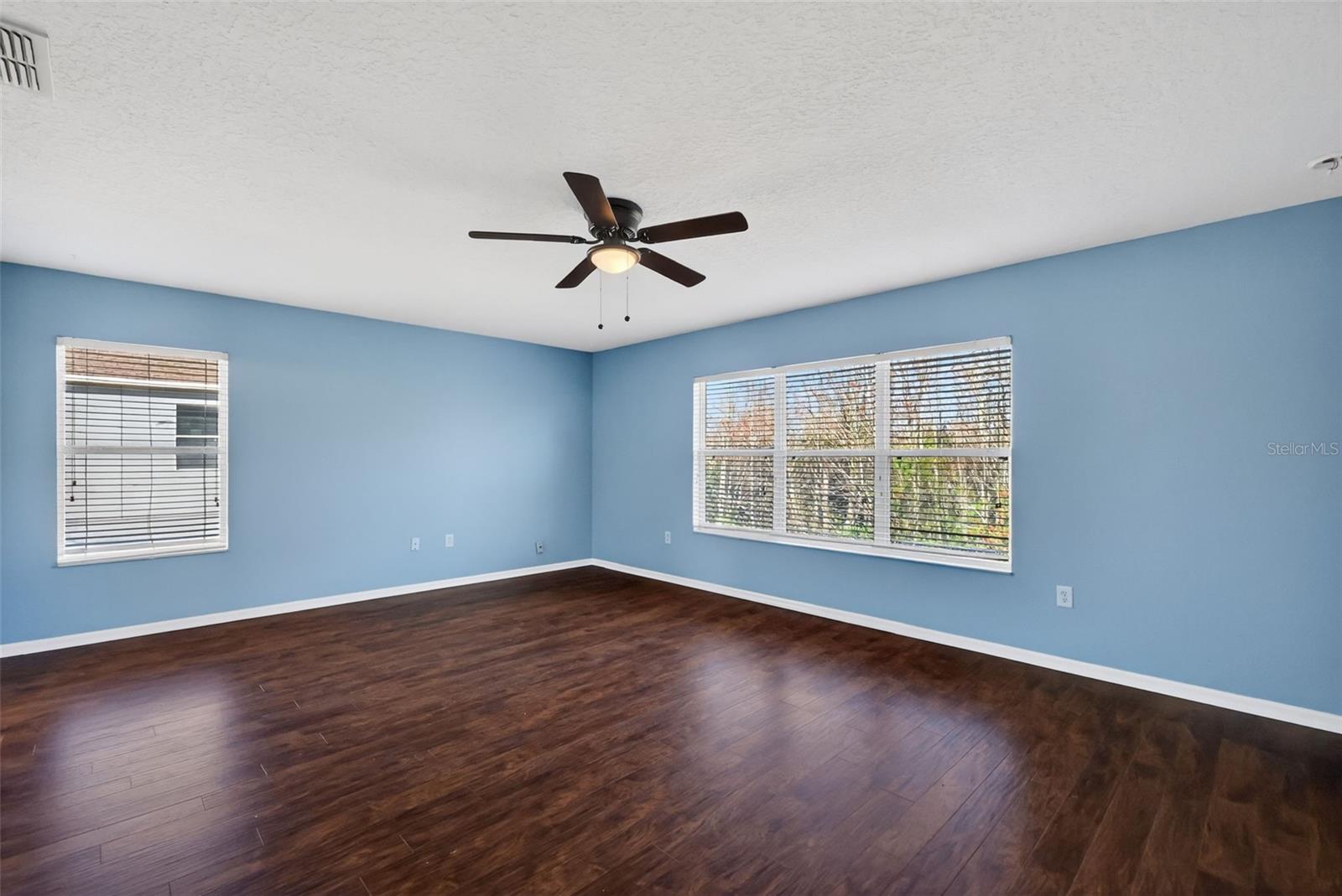 Image 30 of 39 For 413 Country Cottage Lane