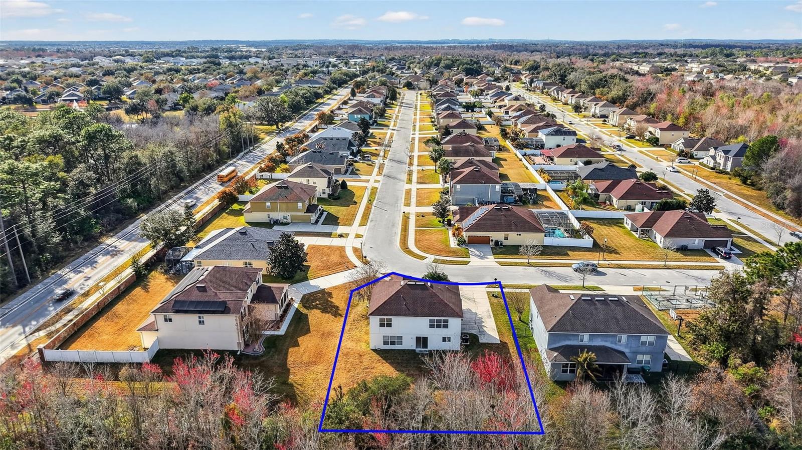 Image 8 of 39 For 413 Country Cottage Lane