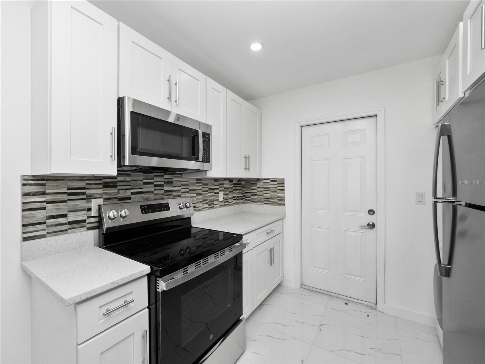 Image 27 of 70 For 2500 Marlboro Street