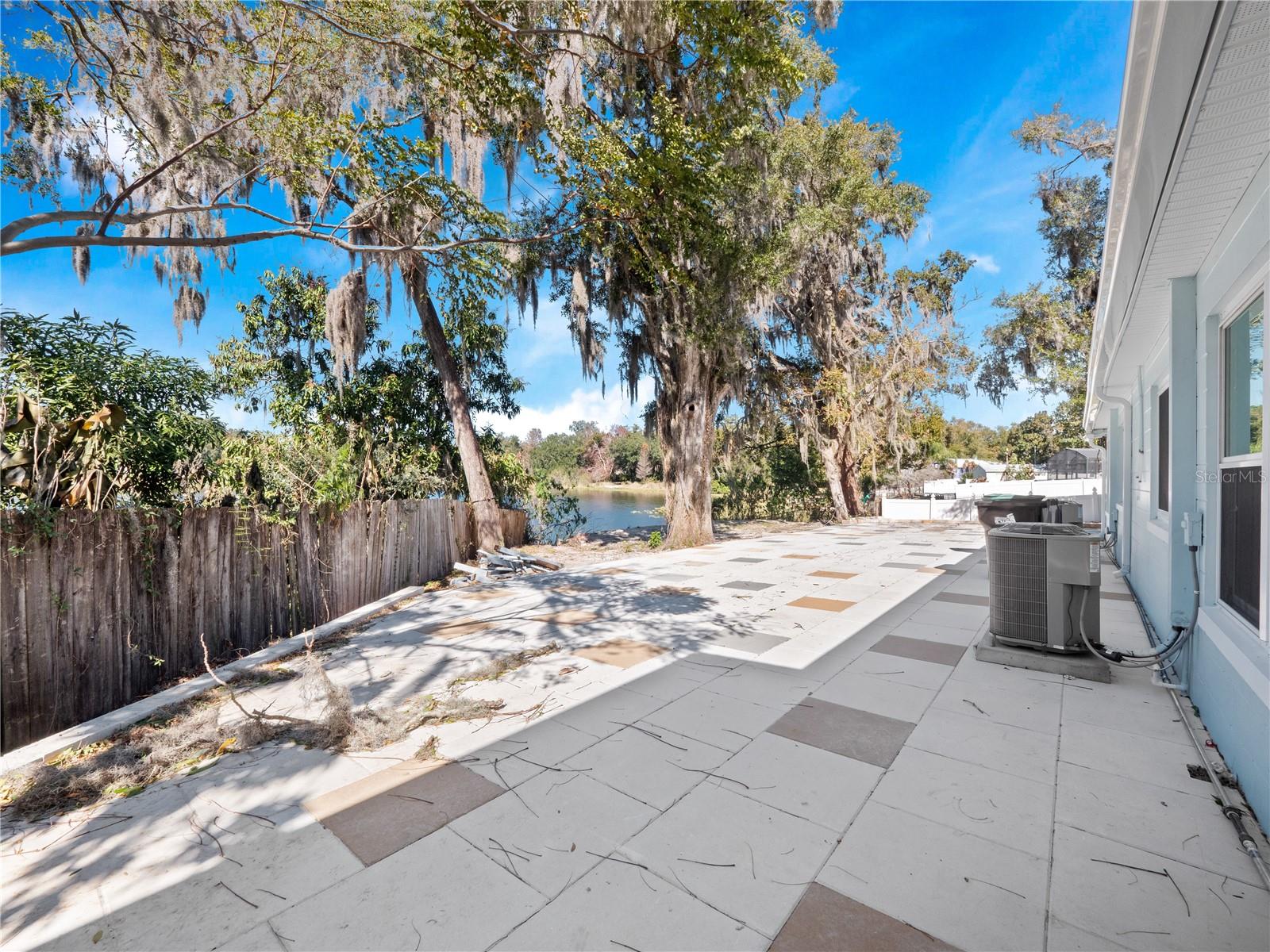 Image 33 of 70 For 2500 Marlboro Street