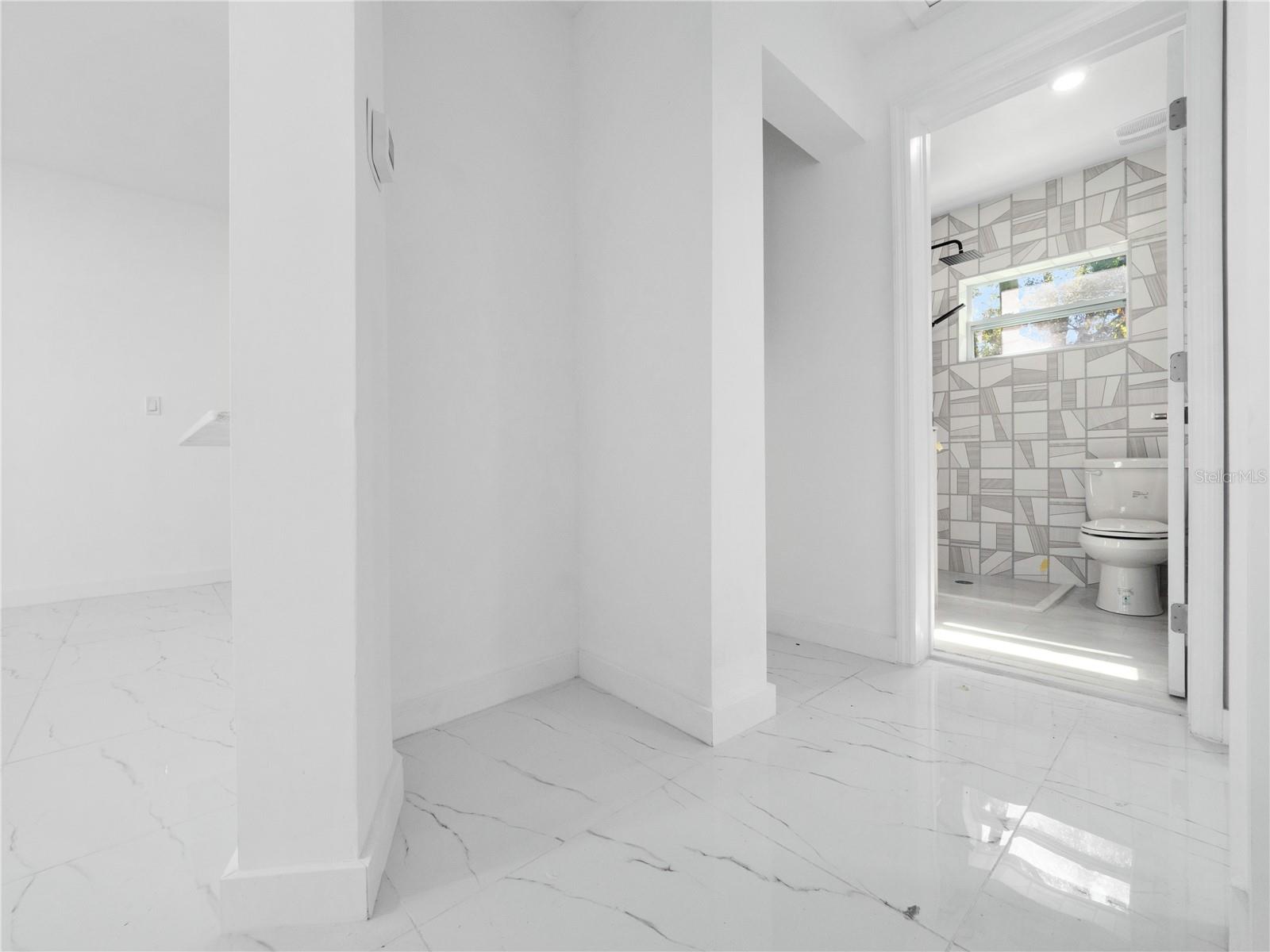 Image 38 of 70 For 2500 Marlboro Street