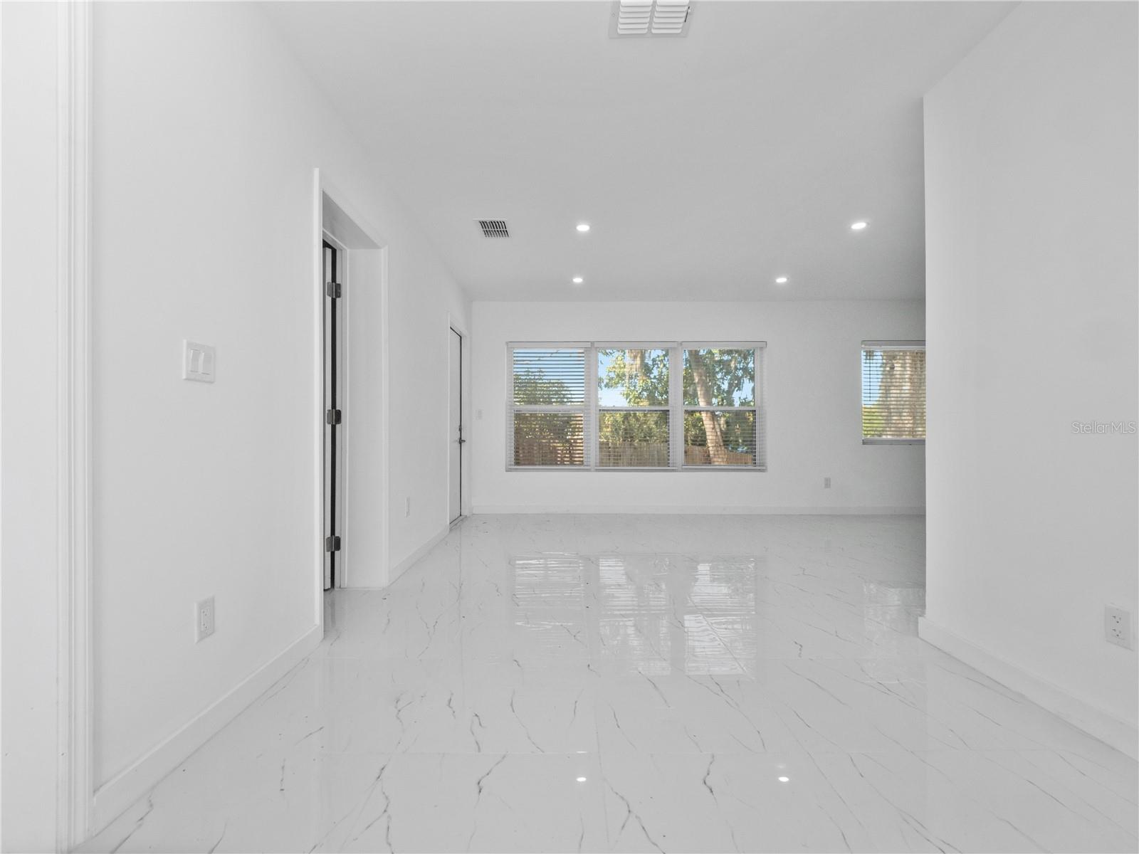 Image 46 of 70 For 2500 Marlboro Street