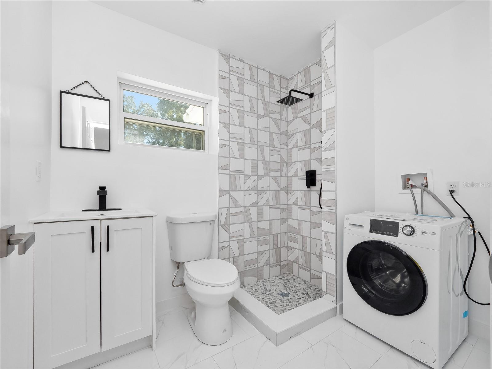 Image 56 of 70 For 2500 Marlboro Street