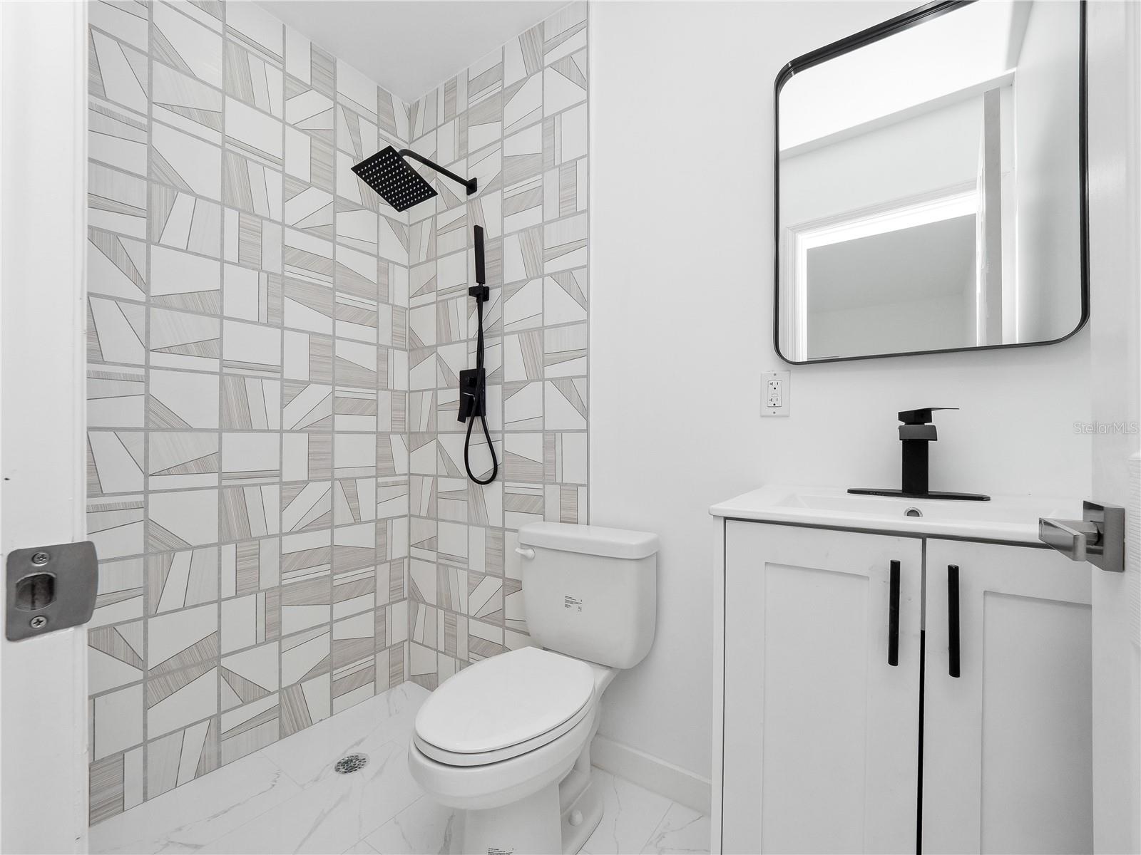 Image 58 of 70 For 2500 Marlboro Street