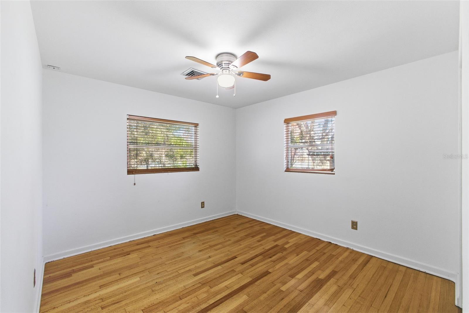 Image 33 of 35 For 615 Springview Drive