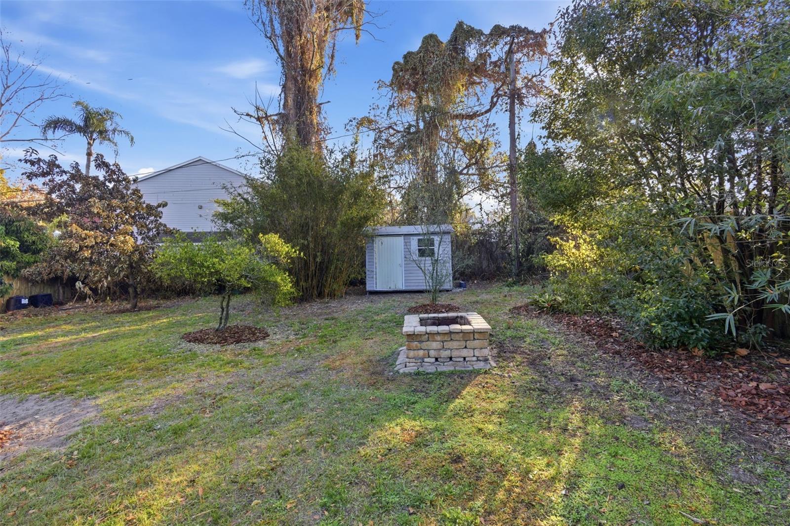 Image 9 of 35 For 615 Springview Drive