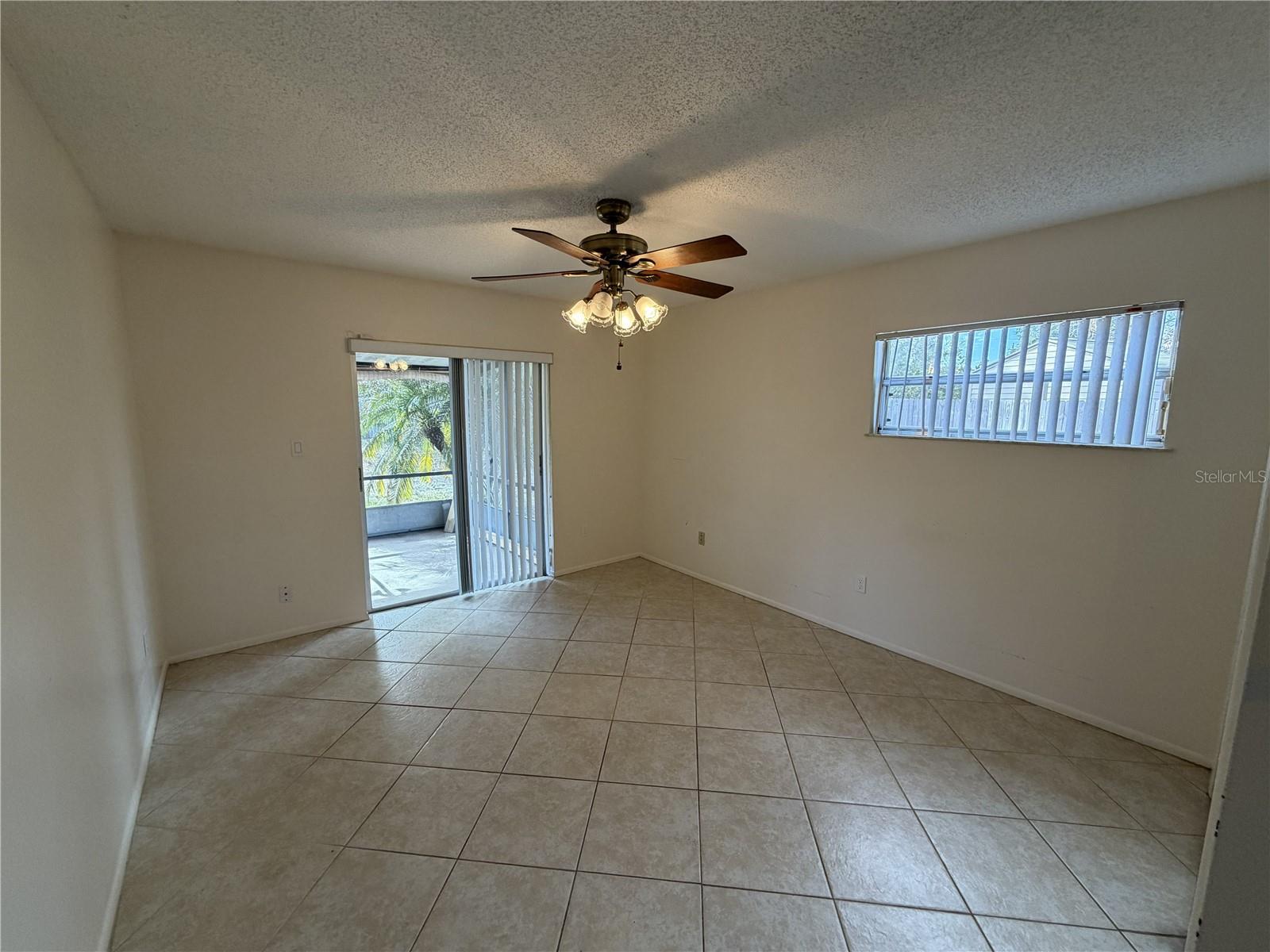 Image 10 of 17 For 1220 Gina Court