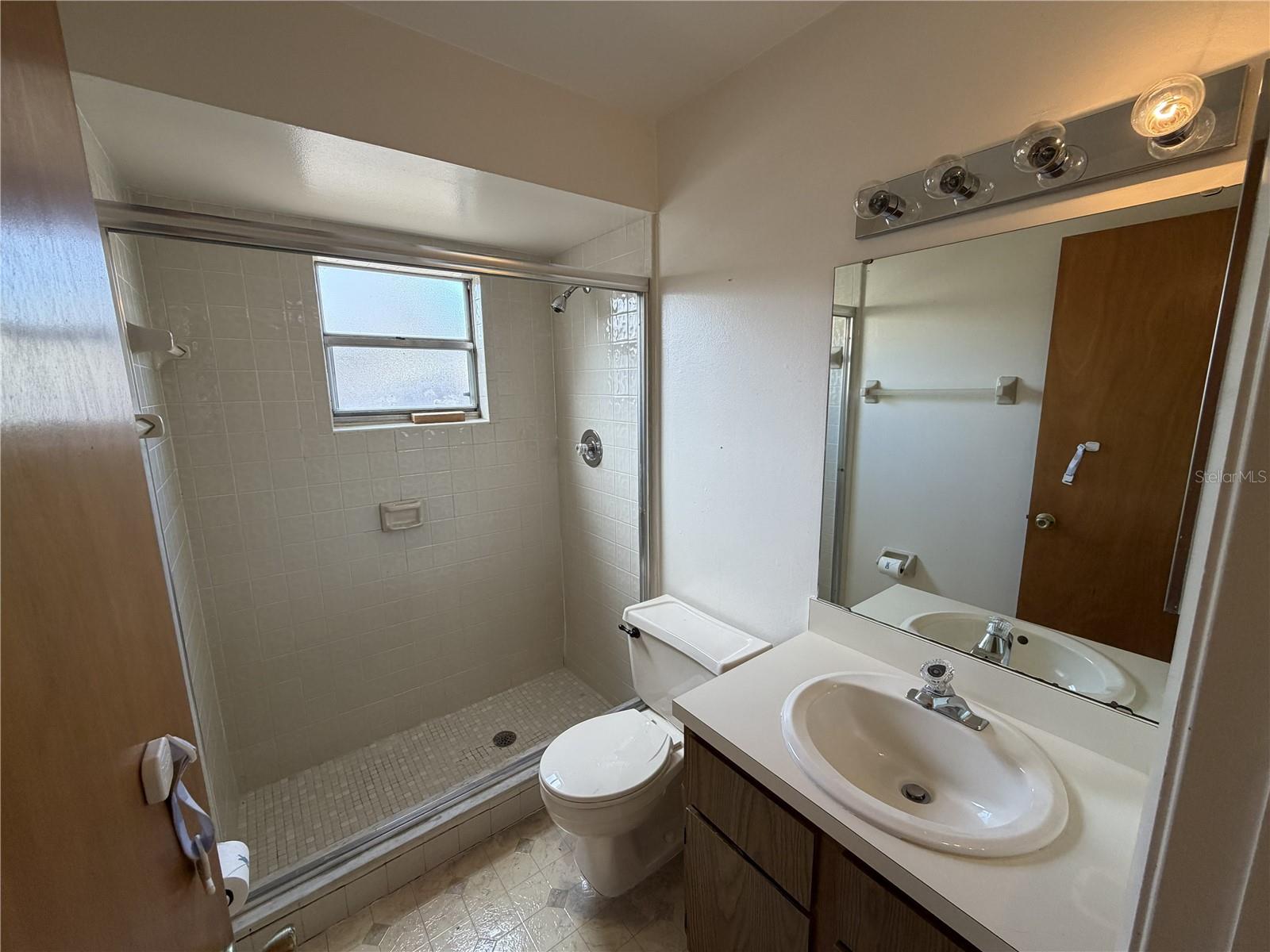 Image 12 of 17 For 1220 Gina Court