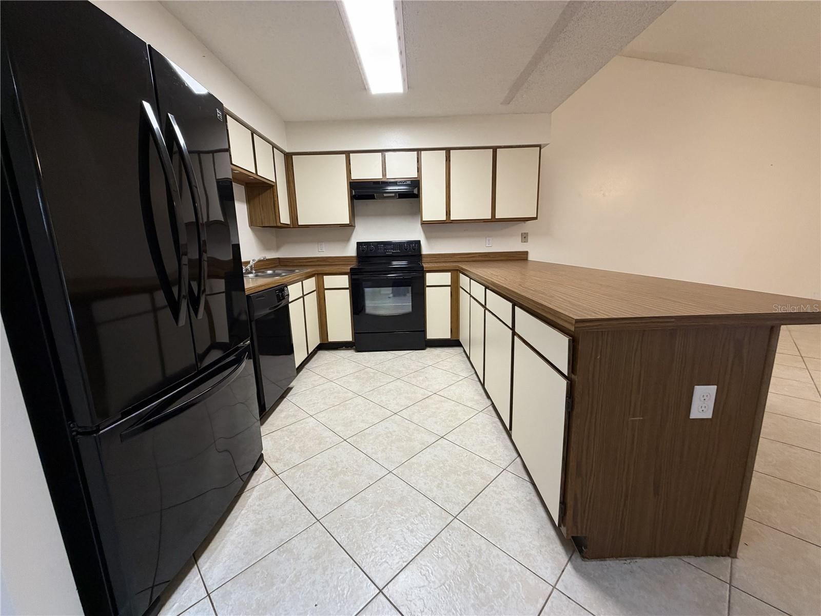 Image 8 of 17 For 1220 Gina Court