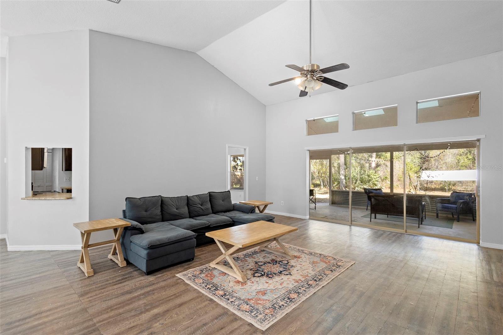 Image 12 of 47 For 1899 Bonkirk Drive