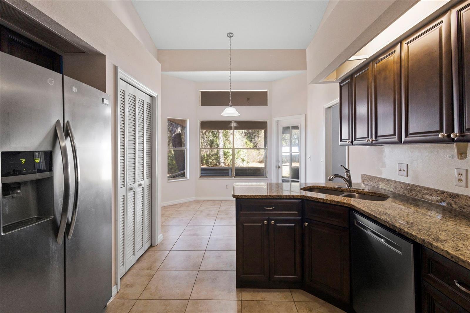 Image 19 of 47 For 1899 Bonkirk Drive