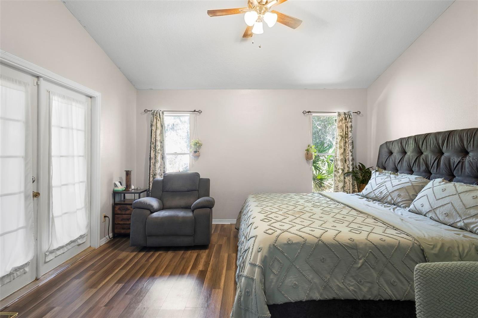 Image 23 of 47 For 1899 Bonkirk Drive